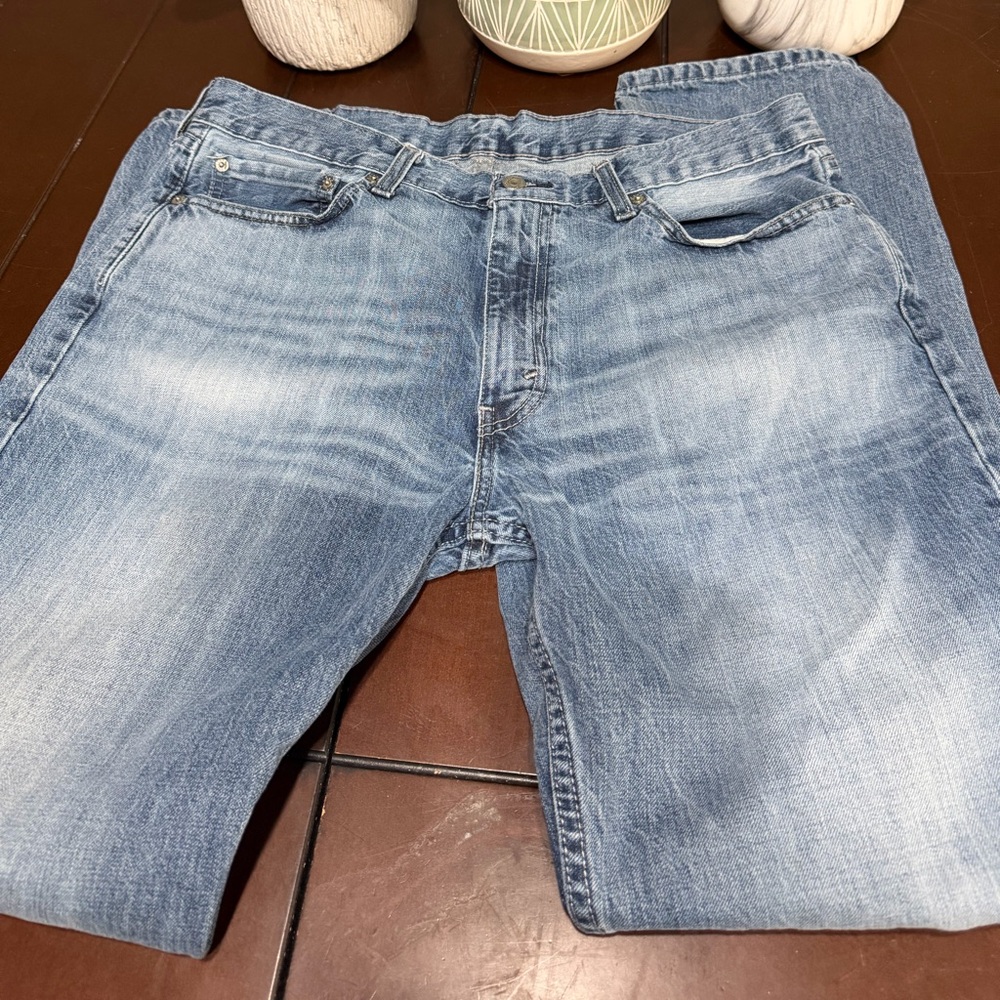 Levi’s w36 L32   Style 514 Pants - Picture 4 of 4